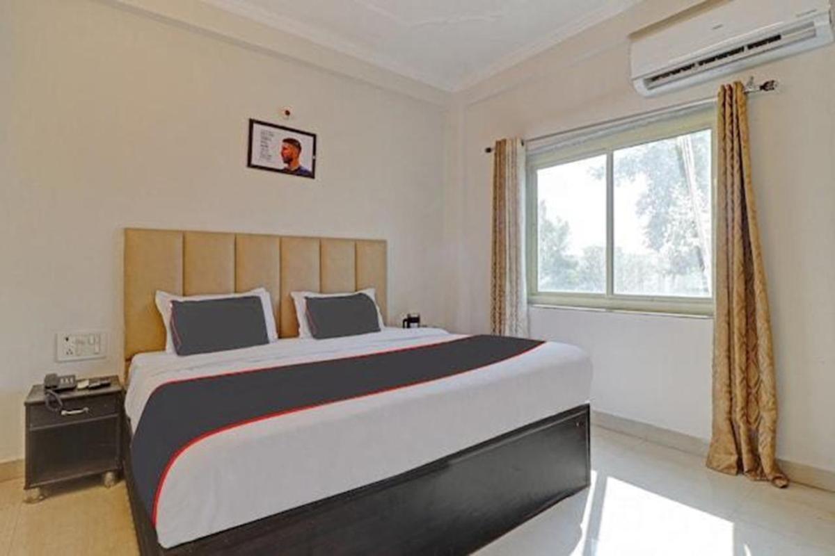 Hotel Amishi Raiwala Экстерьер фото